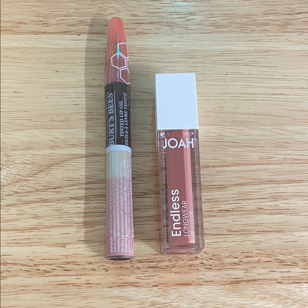 Lippie Bundle! Joah Liquid Lip in Tasty + Burt’s Bee’s Lip Oil in Caramel Cloud - Picture 1 of 5
